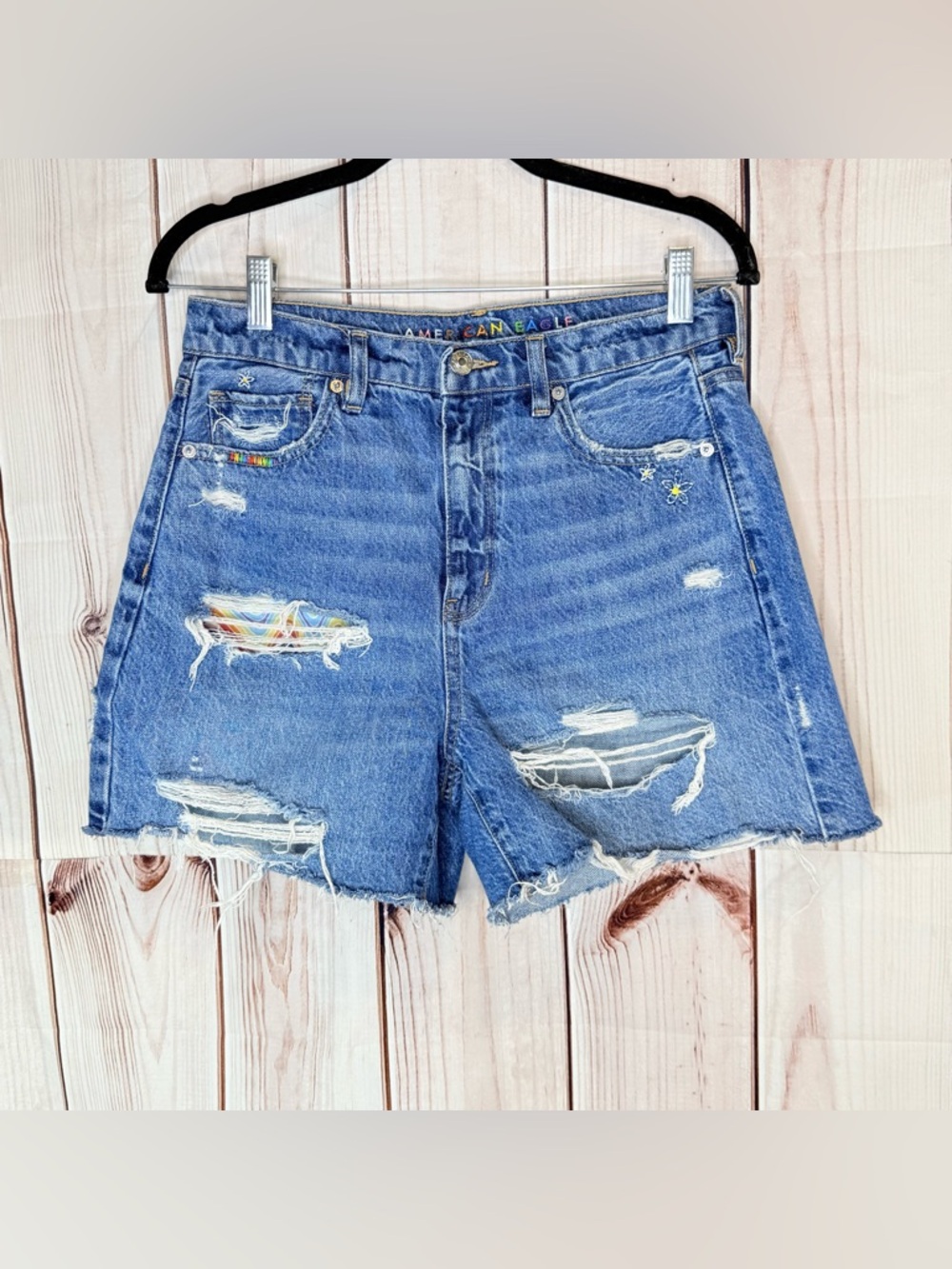 American eagle highest rise baggy shorts size 8 pride embroidery
